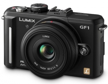  Panasonic Lumix DMC-GF1 Kit 20mm Pancake 12.1Mpix SD/SDHC 3"